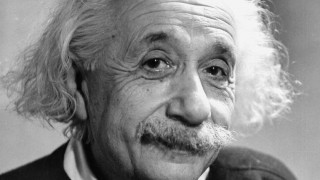“Una bomba de amor”, por Albert Einstein